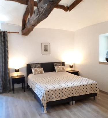 Valeilles Lit Et Petit-Déjeuner | Domaine de Merugat Chambre d'Hôtes