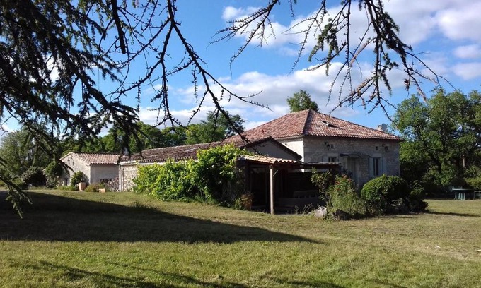 Fargues Lit Et Petit-Déjeuner | Domaine de Séguéla