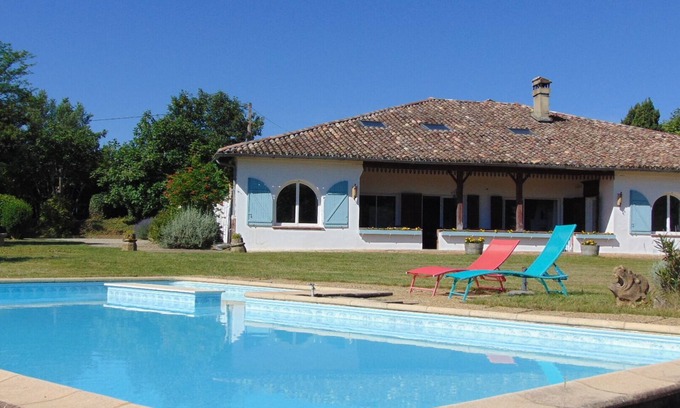 Genebrieres Maison | Domaine de Souladiès, une Ode à la Sérénité et à l'Aventure en Tarn et Garonne