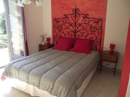 Saint-Martin-d'Aout Maison | Domaine des cigales, chambre d'hôtes