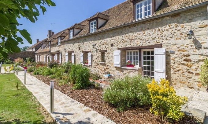 Petit Moisenay Appartement | Domaine des Trois Chateaux
