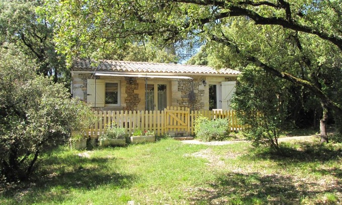 Galargues Maison | Domaine du bois gîte Bleuette