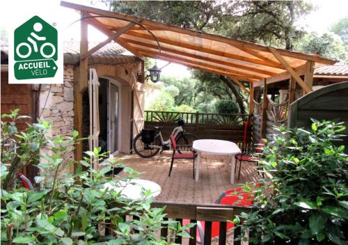 Galargues Maison | Domaine du bois gîte Marion