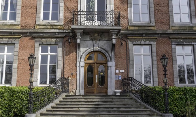 Tihange Hôtel | Domaine du Château de la Neuville