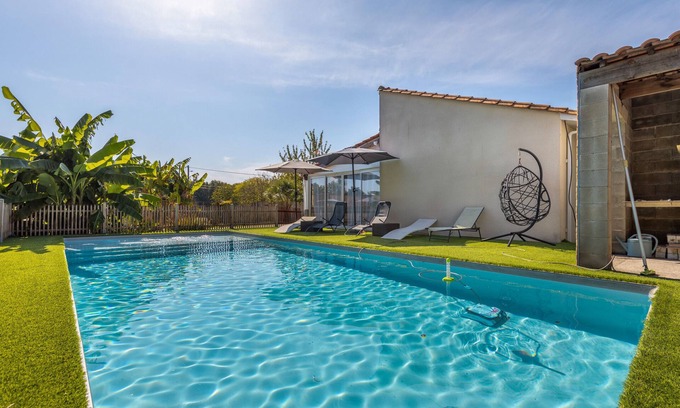 Ordonnac Maison | Domaine Julaya Holiday Home Between Castles and Beach