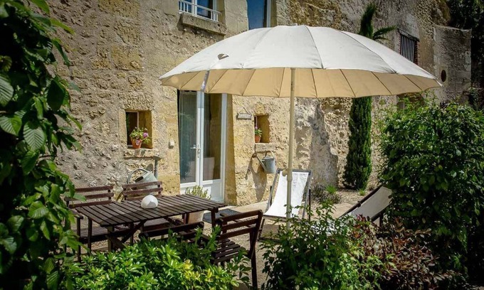 Poce-sur-Cisse Maison | Domaine La Restrie - La caverne de Léonard