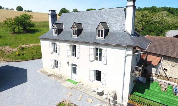 Beyrie-en-Bearn Maison | Domaine Lacay