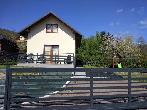 Czernichow Chalet De Ski | Domek Pod Górą Żar