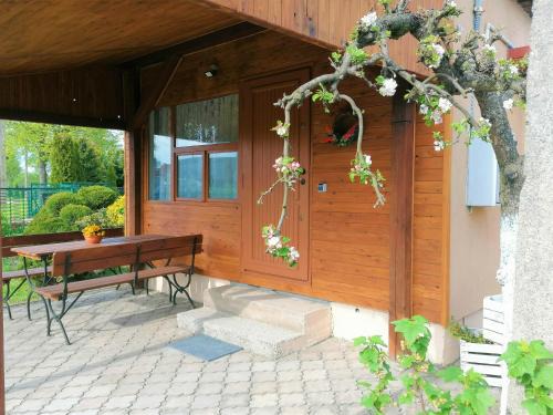 Piecki Maison | Domek Stary Bar