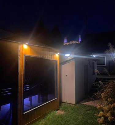 Checiny Maison | Domek z ogródkiem - sauna dla gości