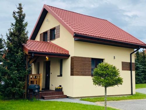 Karwie Maison | Domki Na Mazurskim Wzgórzu