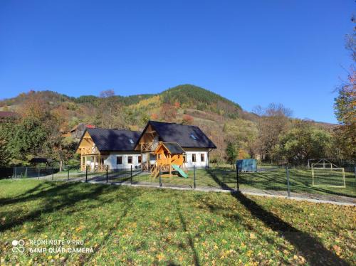 Ochotnica Dolna Maison | Domki Pod Brzyzkiem