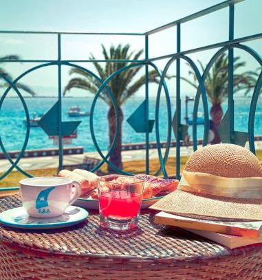 Sant'Antioco Maison | Domo La Vela - Affittacamere - Living Sant'Antioco