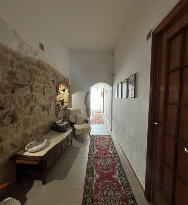 Gonnesa Maison | Domu 'e ajiajius