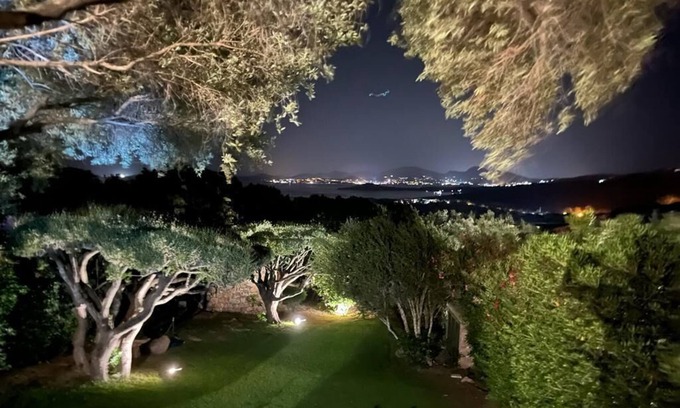 Cala di Volpe Maison | Domus Olivarum - Costa Smeralda 7 Guest and 2 Pk Wifi A - C big Garden