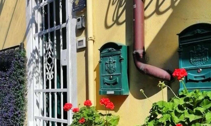 Cadimare Maison | DOMVS FLAVIA Cozy seaside apartment in typical Ligurian carruggio