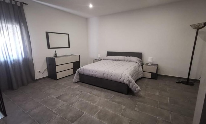 Valguarnera Caropepe Appartement | DOMVS GIVLIANO
