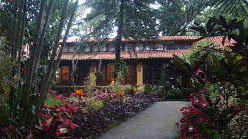 Vargem Grande Maison | Don Pascual