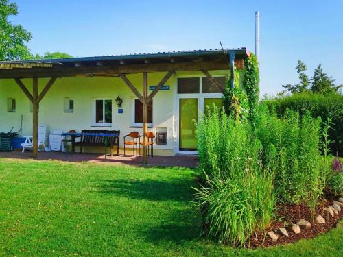 Muritz Maison | Doppelhaushälfte am Flacher See, Klocksin