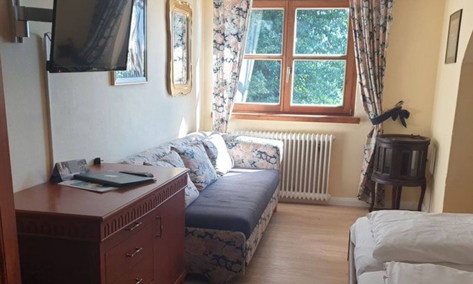 Seewalchen am Attersee Maison | Doppelzimmer mit Seeblick Ohne Balkon - Hotel Litzlberger Keller