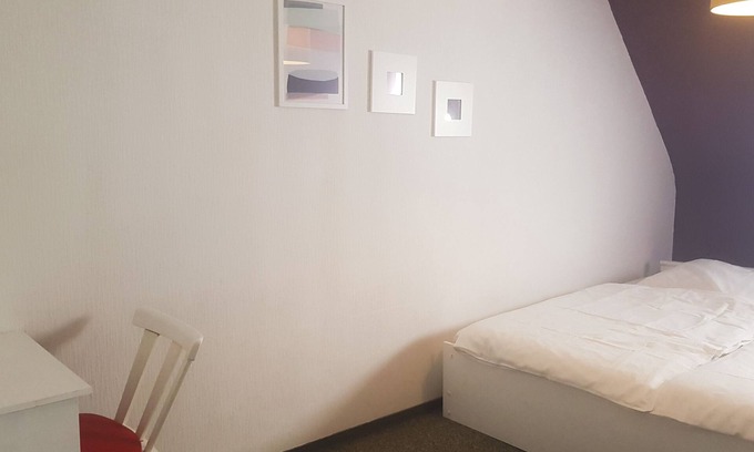 Bad Liebenzell Appartement | Doppelzimmer 15 qm mit Dusche