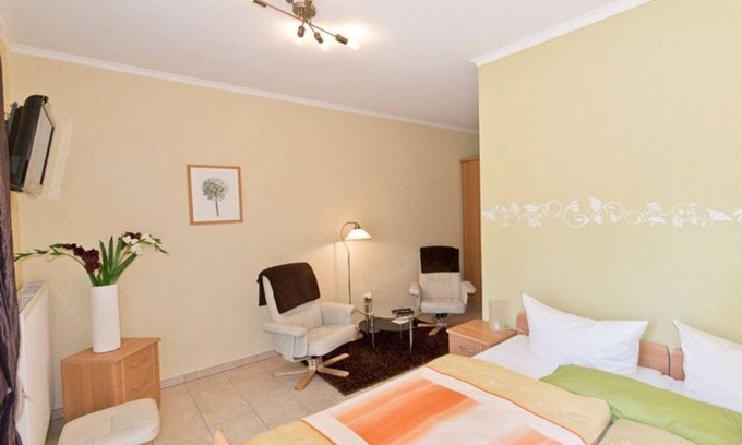 Markische Heide Appartement | Doppelzimmer 6 - Pension am Hasenberg