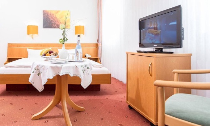 Bad Bergzabern Maison | Doppelzimmer Basic - Hotel Pfälzer Wald