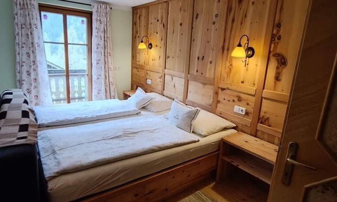 Stall Lit Et Petit-Déjeuner | Doppelzimmer, Dusche, WC - Gasthof Dorfschenke
