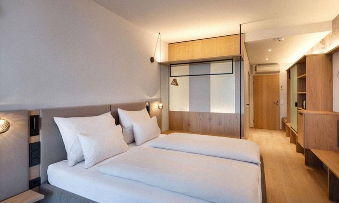 Wagerberg Maison | Doppelzimmer mit Terrasse - Quellenhotel Heiltherme Bad Waltersdorf