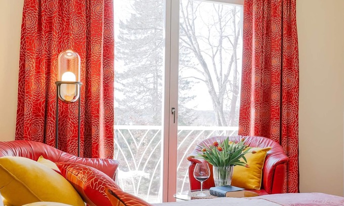 Egg am Faaker See Maison | Doppelzimmer mit Balkon und Seeblick - Das Moser - Hotel am See