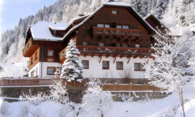 Bach Cottage | Doppelzimmer Ohne Balkon - Landhaus Hinteregger