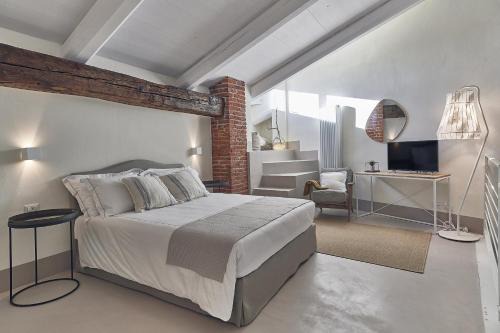 Ivrea Maison | DORA maison de charme