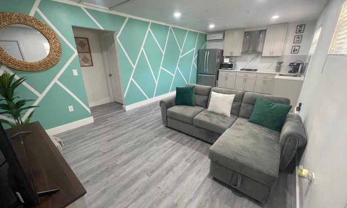 Mount Dora Appartement | Dora's Haven Getaway-Cozy 1Bedroom with Boat or Camper Parking- Free