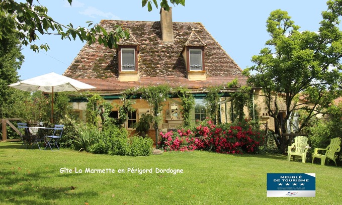 Bergerac Maison | gîte**** Lamarmette. En pleine nature, piscine privée, borne recharge "Tesla"