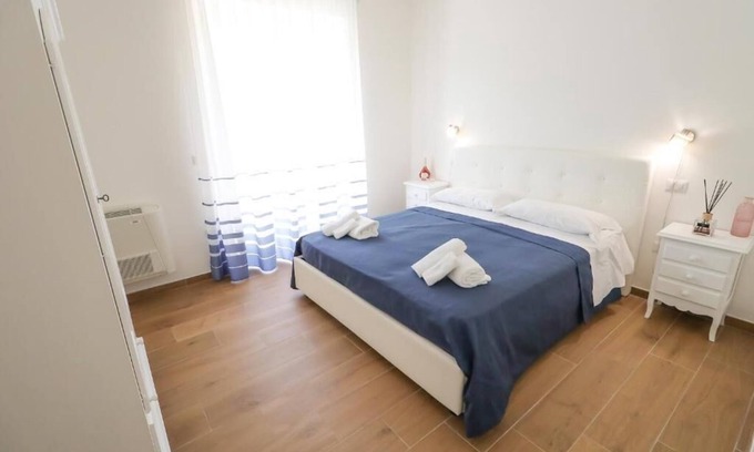Laureana Cilento Appartement | Appartement avec lit double et canapé-lit