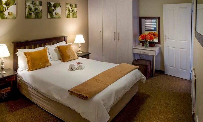 Humewood Lit Et Petit-Déjeuner | Lit double et canapé-lit, chambre de luxe, voyage d'affaires, près de Port Elizabeth