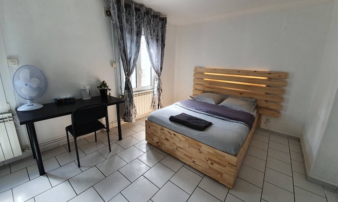 Vandoeuvre-les-Nancy Maison | Chambre double sanitaire privatif