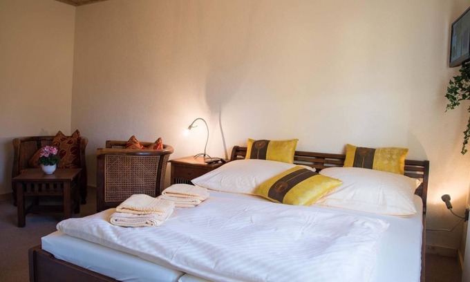 Bahretal Lit Et Petit-Déjeuner | Double room GAMRIG - WITHOUT breakfast - - Pension Am historischen Kalkwerk