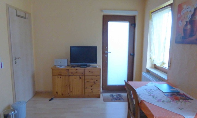 Herbolzheim Appartement | Chambre double n ° 1, 20m², salle de bain partagée, balcon, max. 3 - La chambre de Bea