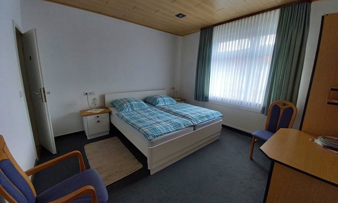 Reinhardshausen Appartement | Double room - Pension Bitter