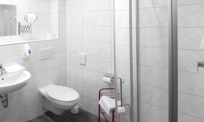 Bollendorf Maison | Chambre double douche / WC avec balcon - Hotel Hauer