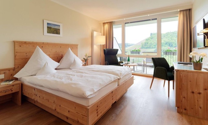 Eitelsbach Maison | Chambre Double Douche / WC Chambre Double Herrenberger - Hotel-Weingut Weis