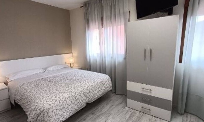 Munebrega Appartement | Room with Jacuzzi 80