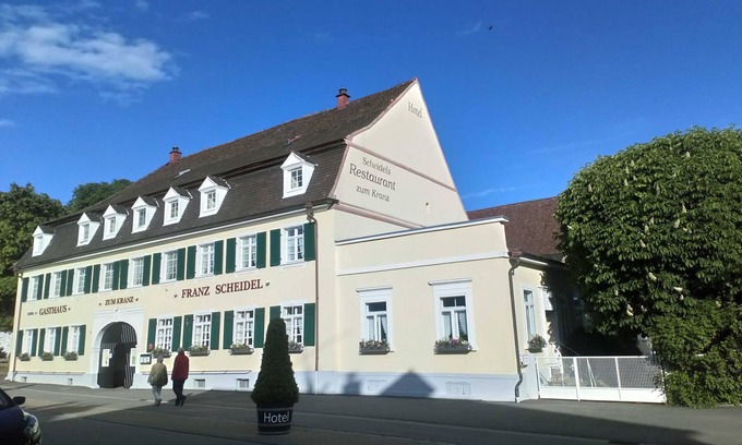 Kenzingen Appartement | Chambre double avec douche / WC - Restaurant Scheidels zum Kranz-Hotel