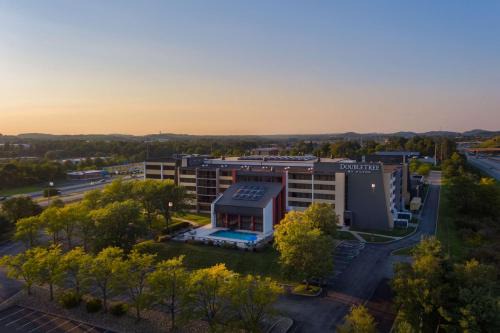 Mars Hôtel | DoubleTree by Hilton Pittsburgh - Cranberry