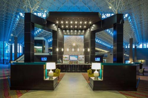Waters Park Hôtel | DoubleTree by Hilton Austin Northwest - Arboretum