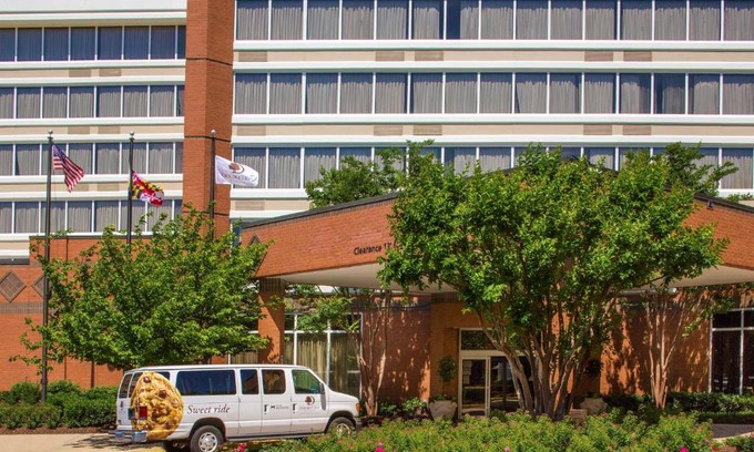 Lake Arbor Hôtel | DoubleTree by Hilton Hotel Largo Washington DC