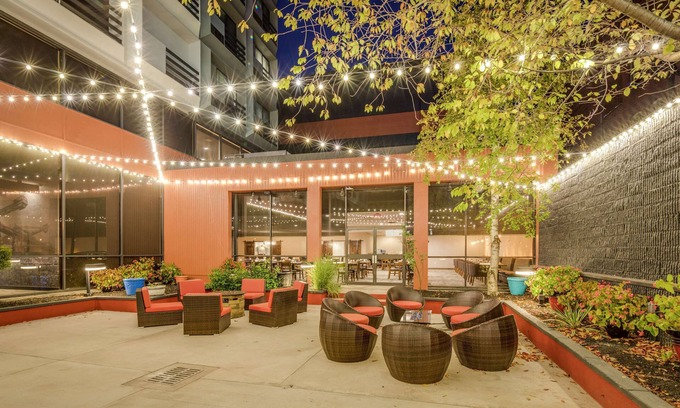 Huntington Hôtel | DoubleTree by Hilton Huntington