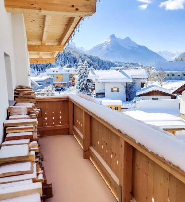 Medraz Chalet De Ski | Doug's Mountain Getaway - 'Exclusive Mega Chalet'