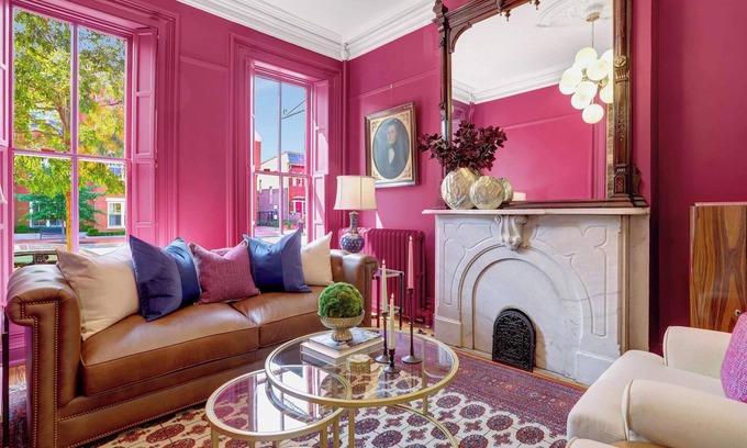 Old Town West Maison | Downham House - A Poshabodes Luxury Home!